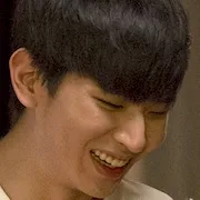 Ji Yoon-Ho as Soo-Hyun