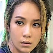 Ha Da-in as Yeon-jin