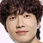 Ji Hyun-Woo