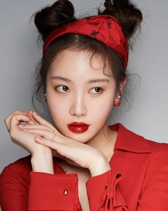 Yura, member of Girl's Day, born in 1992 in Ulsan, South Korea.