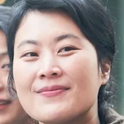 Kim Jae-Hwa as Assistant Manger Park