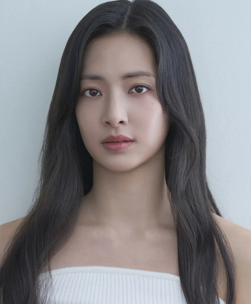 Portrait of South Korean actress Park Hae-Lin