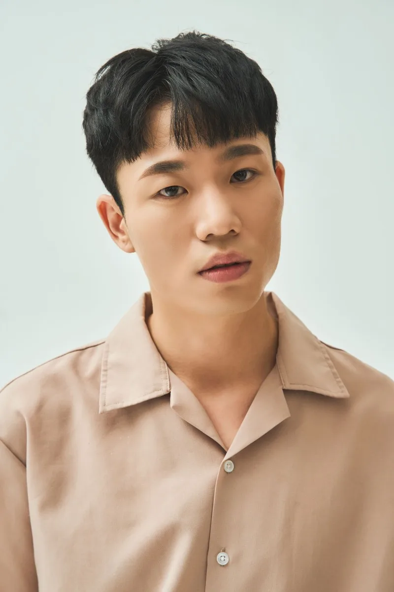 Profile photograph of Chu Jung-Hoon