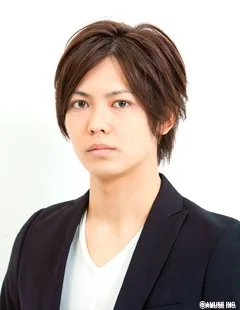 Kenta Izuka portrait photograph