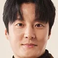 Actor Lee Su-Yong