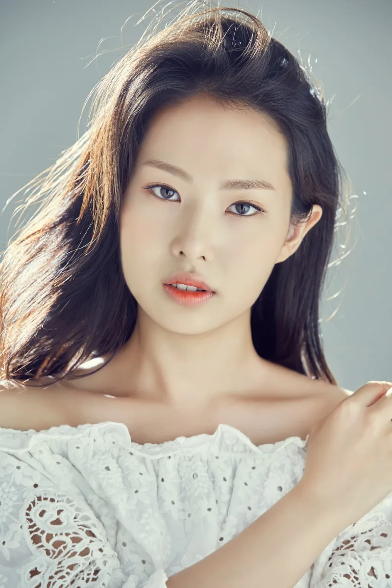 Portrait of South Korean actress Song Ji-Yeon