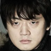 Jo Bok-Rae as Kim Ki-Jung