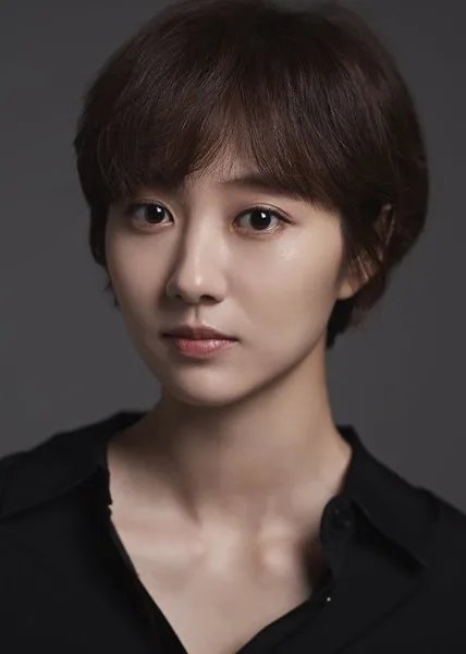 Park Joo-Hee portrait photo