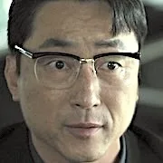Actor Son In-Yong