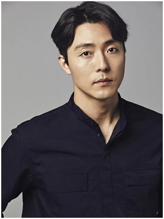 Portrait of South Korean actor Lee Mu-Saeng