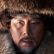 Kim Pub-Lae as Khan