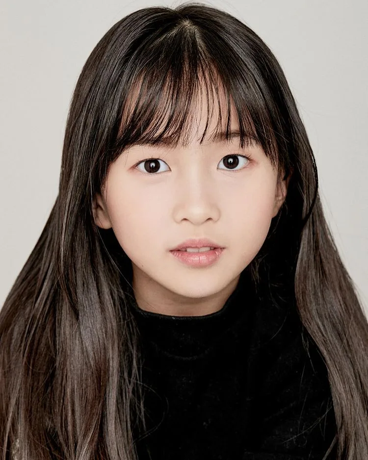 Portrait of Moon Seo-Yeon