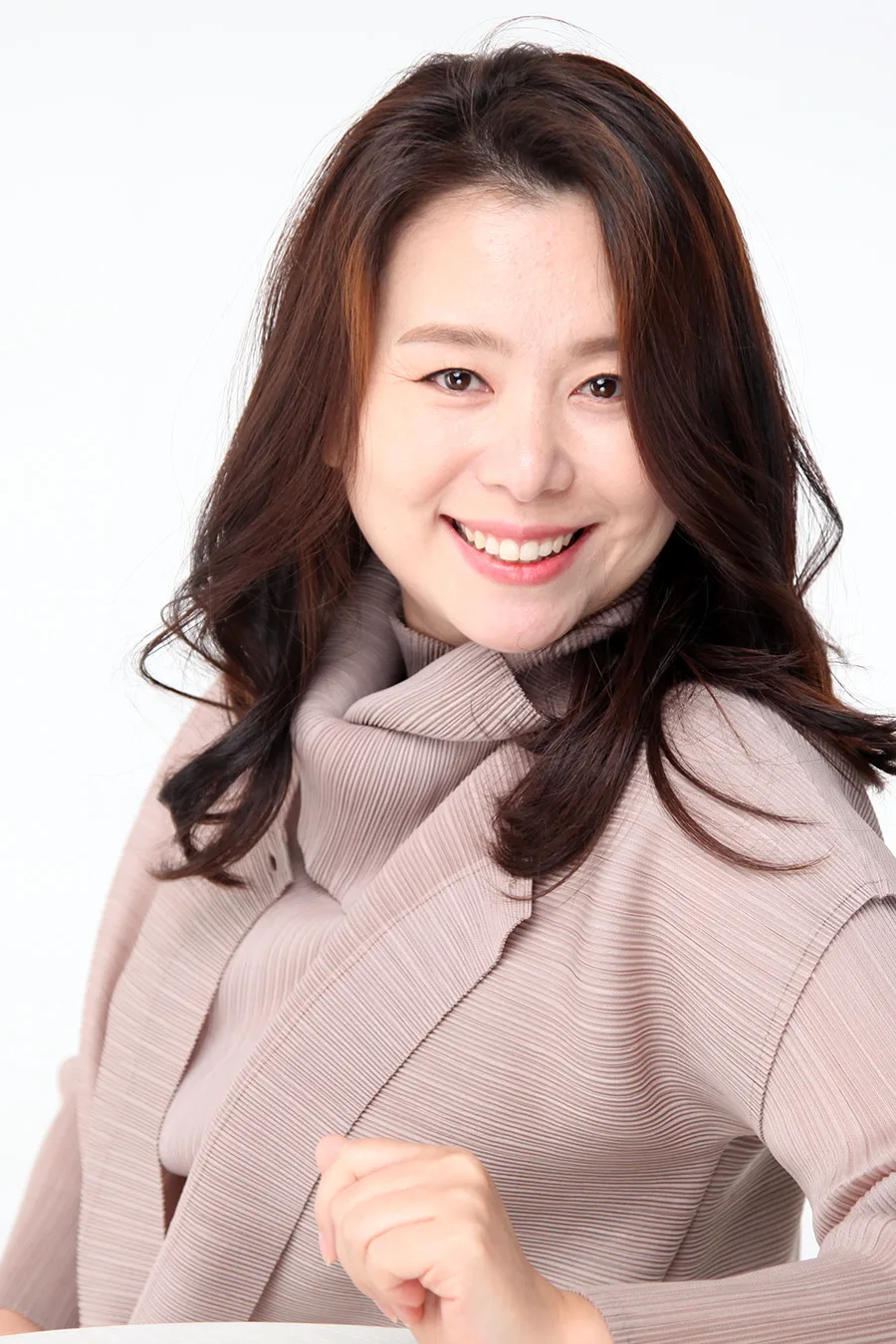 Portrait photograph of South Korean actress Jang Hye-Jin