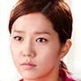 Actress Lee Jin