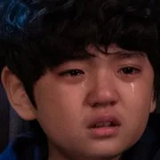 Kim Kang-hoon as Woo-Jong