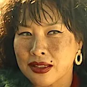 Jung Young-joo as jewelry woman