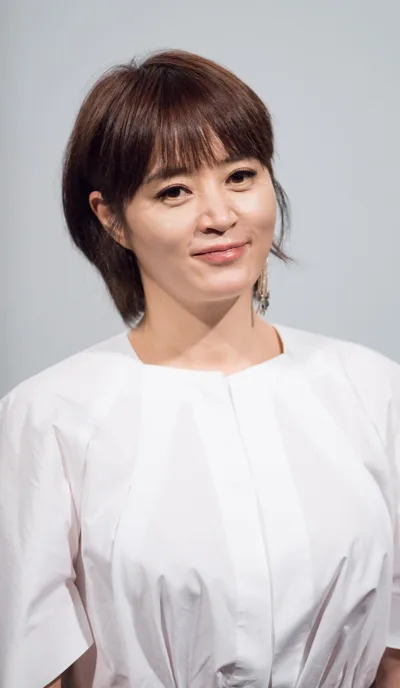 Kim Hye-Soo attending the screening of Coin Locker Girl