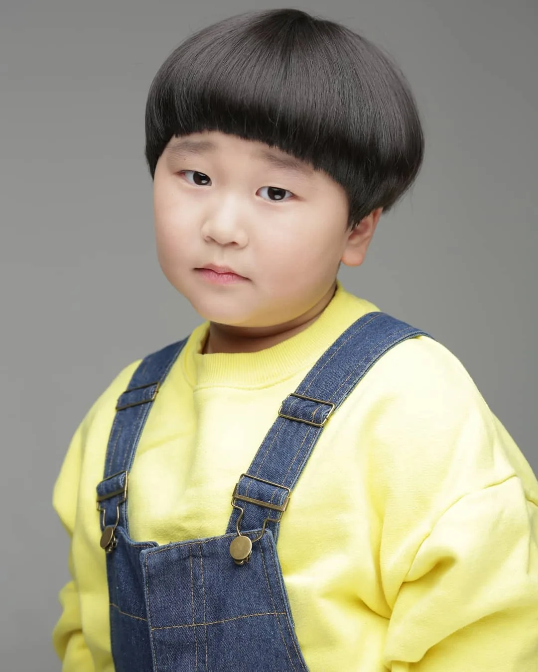Portrait of South Korean child actress Ahn Seo-Ha