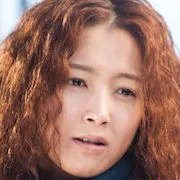 Nam Sang-Mi as Bong Soo-Mi