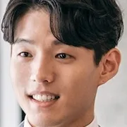 Ha-Joon as Lee Min-Woo