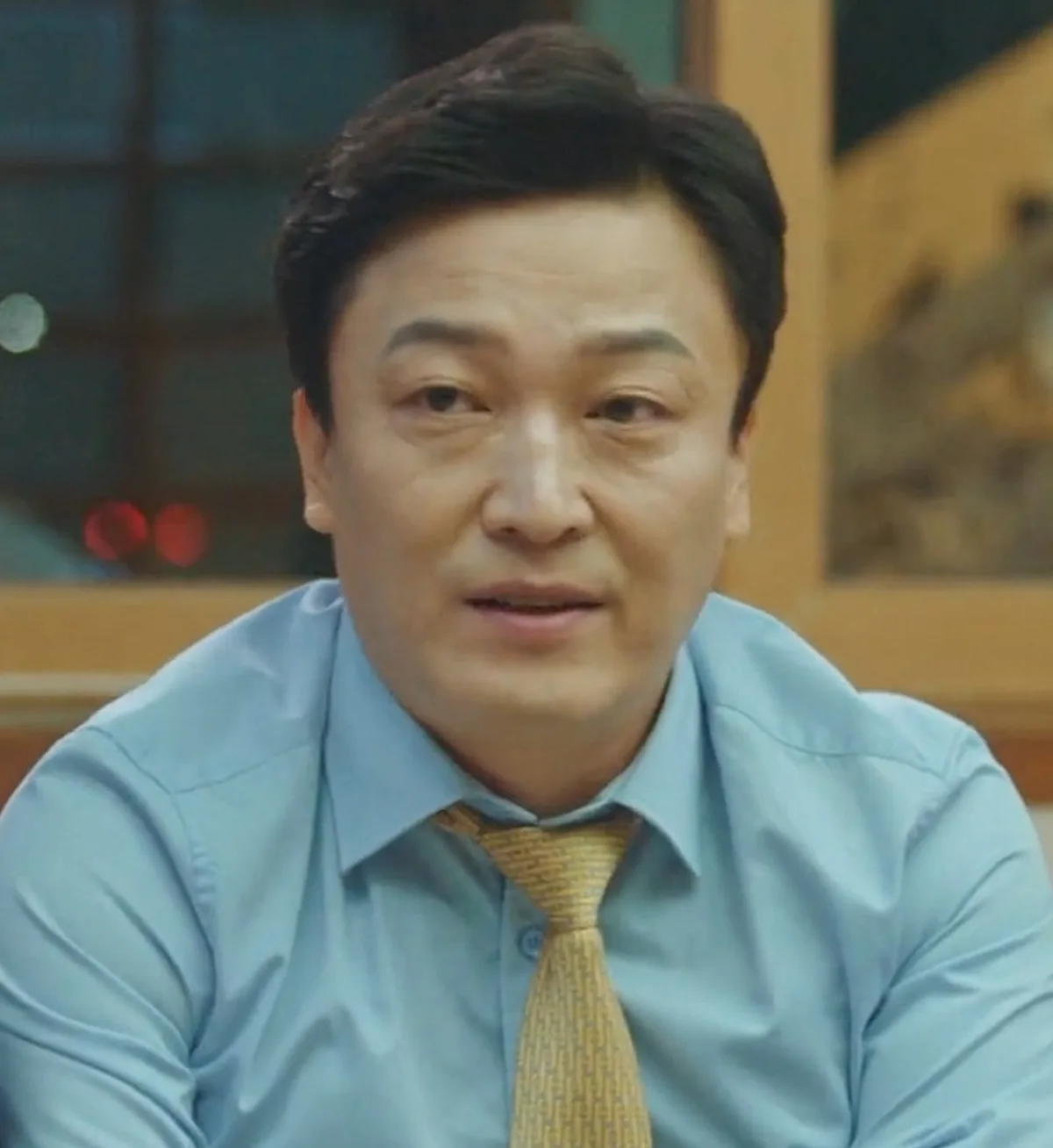 Profile photograph of South Korean actor Lee Sung-Il