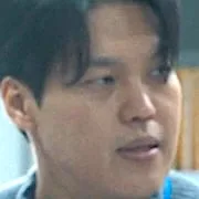 Bang Byung-Hyun as financial crimes team detective