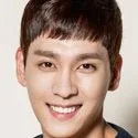 Choi Tae-Joon as Lee Hyeong-Soon