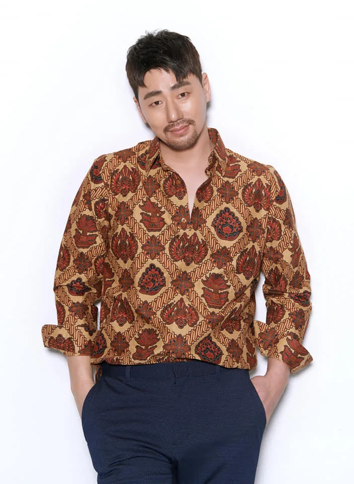 Portrait of actor Park Si-Beom
