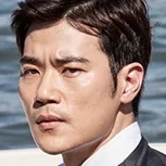 Kim Kang-Woo
