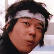Yong Yi