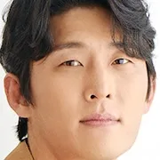 Ko Jun