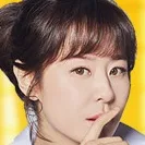 Choi Gang-hee as Yoo Seol-ok