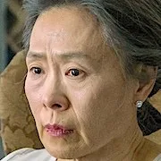Ye Soo-jung as Yoon-hee