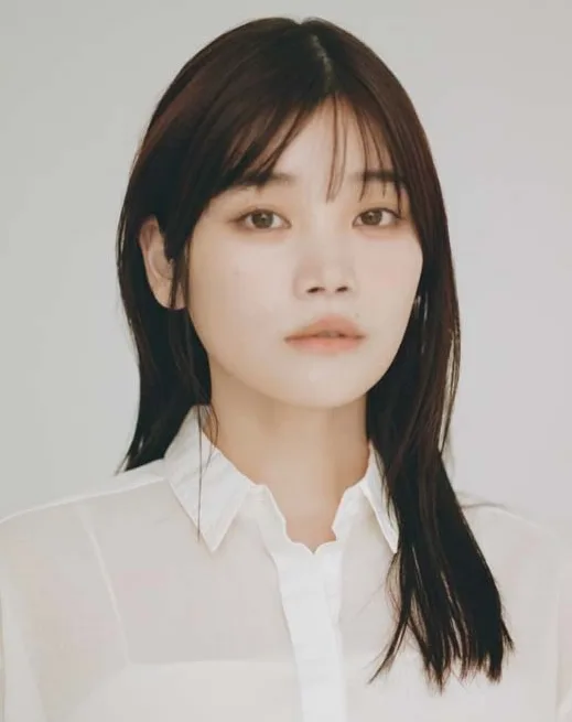 Portrait photograph of Chihiro Kato