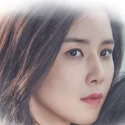 Lee Bo-Young as Soo-Jin
