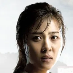 Actress Ha Ji-won