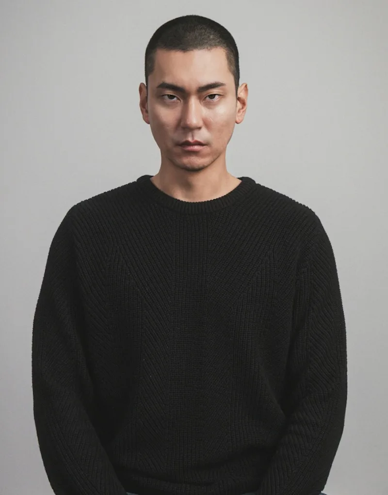 Profile photograph of actor Jeong Yi-Heon