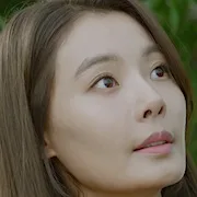 Actress Yoon So-Yi