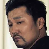 Han Jae-Young as Tae-Moo