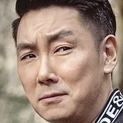 Actor Cho Jin-Woong