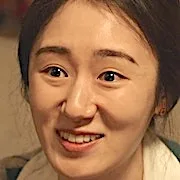 Yun Seul as Ga-young's mother