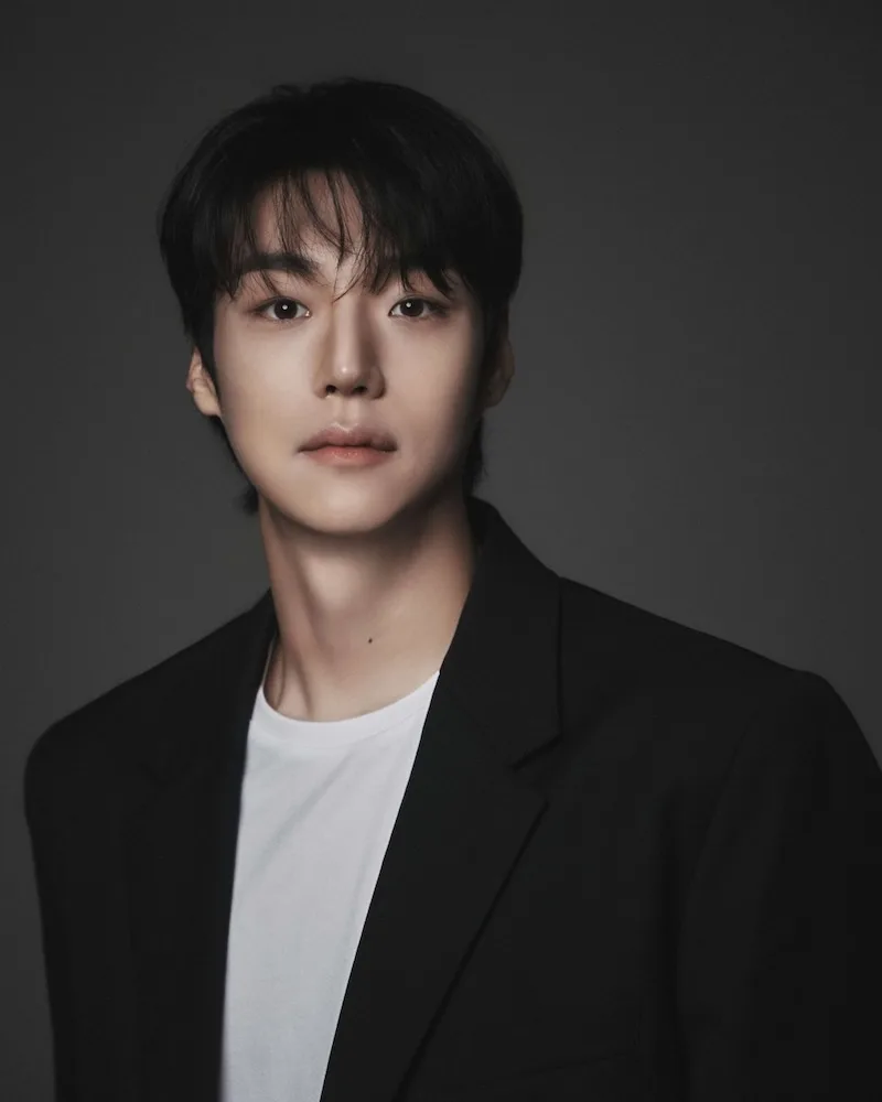 Portrait of South Korean actor Kang Dong-Wook