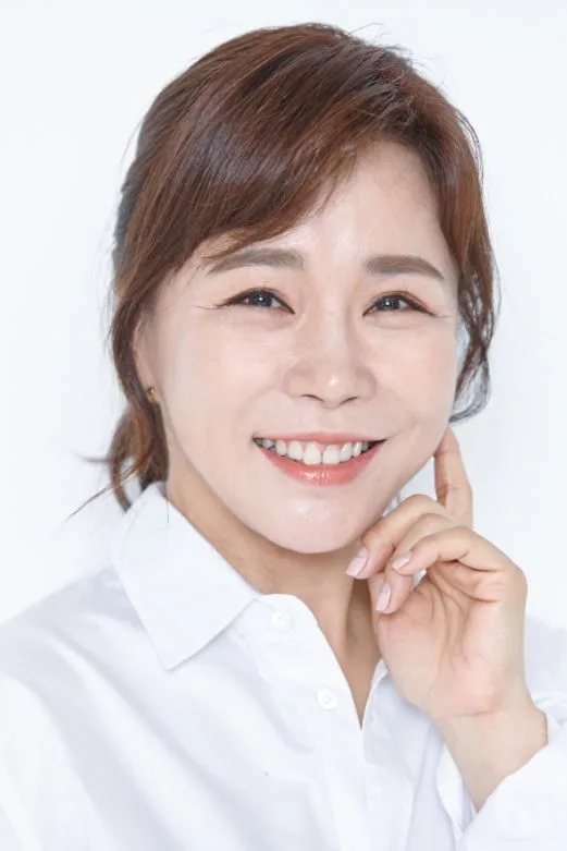 Portrait of actress Dong Hyo-Hee