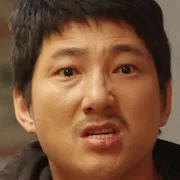 Jung Woon-Taek