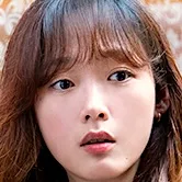 Lee Yoo-mi as Hyun-soo