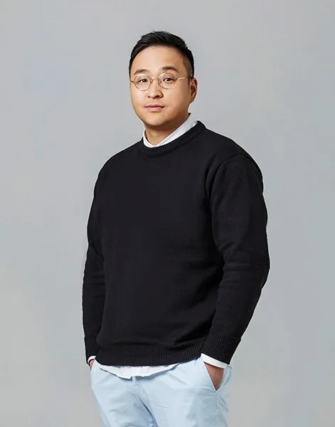Portrait of South Korean actor Koo Sung-Hwan