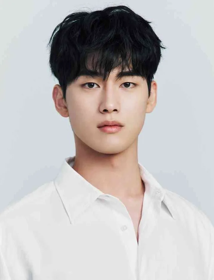 Portrait of South Korean actor Hong Min-Gi