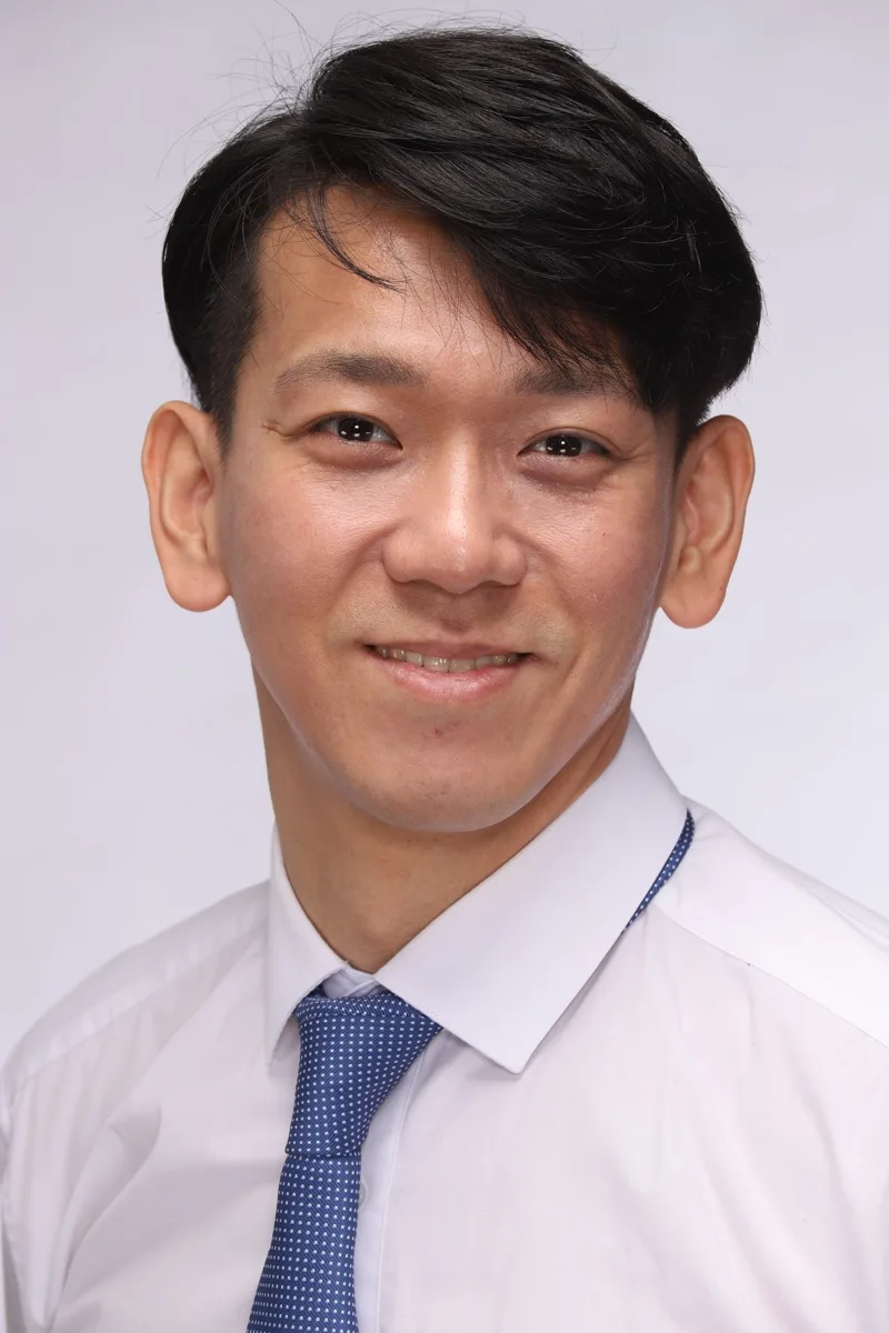 Profile photograph of Ko Hoon-Mok
