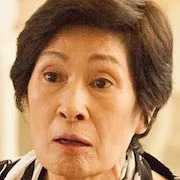 Kim Hye-Ja as the Elderly Woman