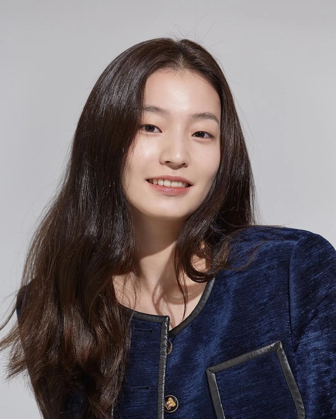 Portrait of actress Han Ji-Won